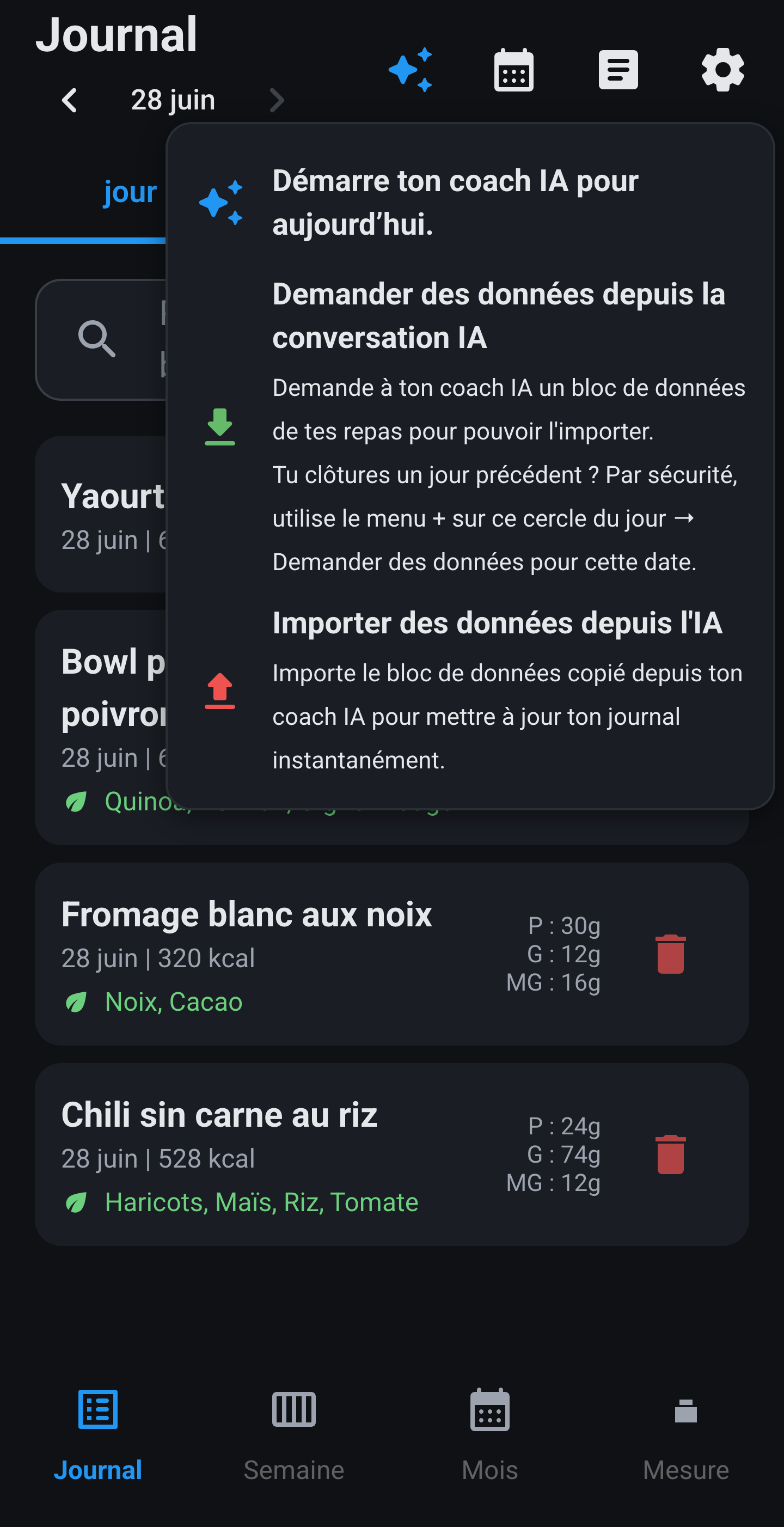 PastePlate-AI journal sur l'onglet Journal : menu IA ouvert avec Démarre ton coach IA pour aujourd'hui, Demander des données et Import, au-dessus quatre repas enregistrés le 28 juin.